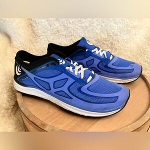 TOPO Athletic ST Light Blue Saphire Running Shoe Womens 8.5